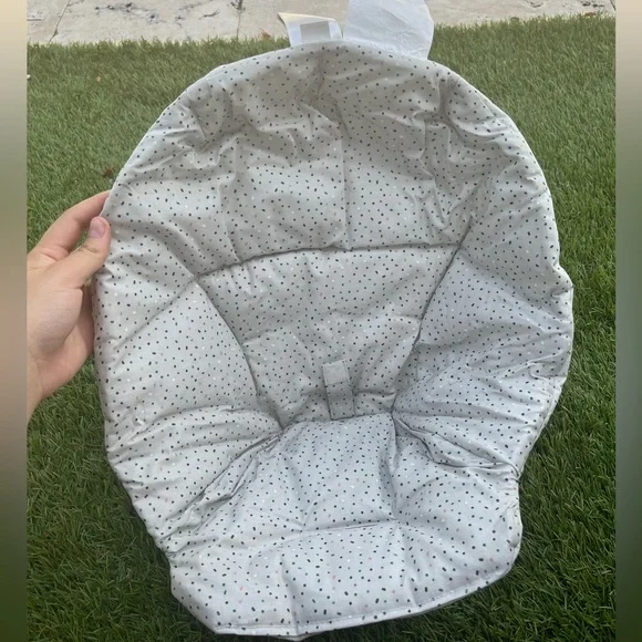 collapse uppababy bassinet UPPAbaby Bassinet V3 main image 1